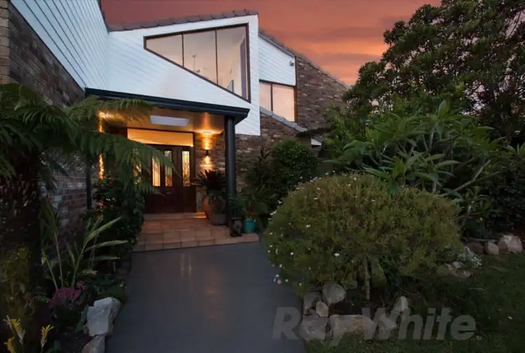 Second view of Homely house listing, 41 Colton Crescent, Lakelands NSW 2282