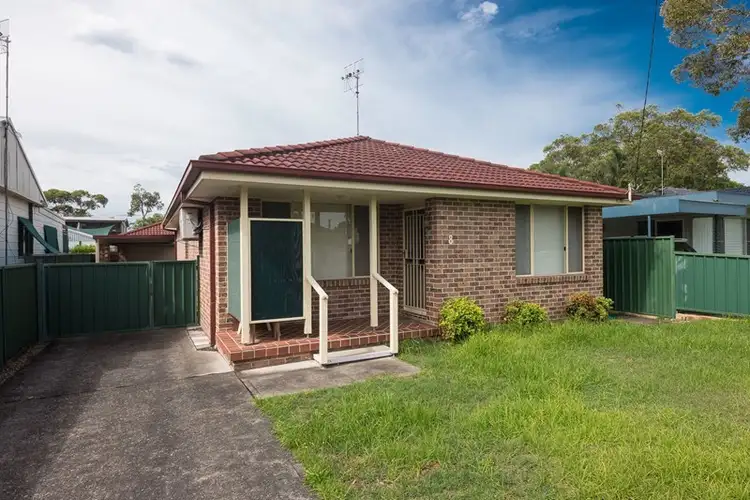 8 Paul Street, Umina Beach NSW 2257