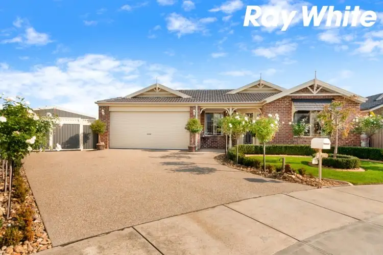 Main view of Homely house listing, 5 Heather Court, Koo Wee Rup VIC 3981