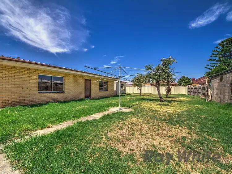 Sixth view of Homely house listing, 11 Murray Street, St Albans VIC 3021