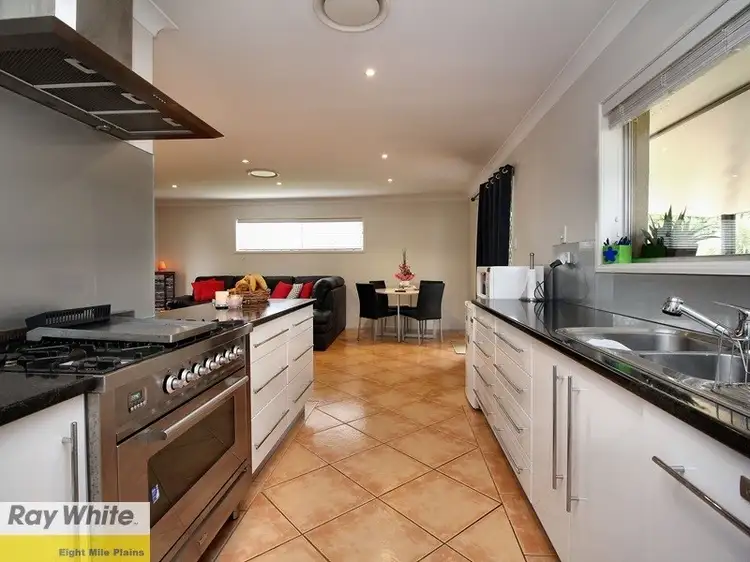 Second view of Homely house listing, 6 Wenlock Crescent, Springwood QLD 4127