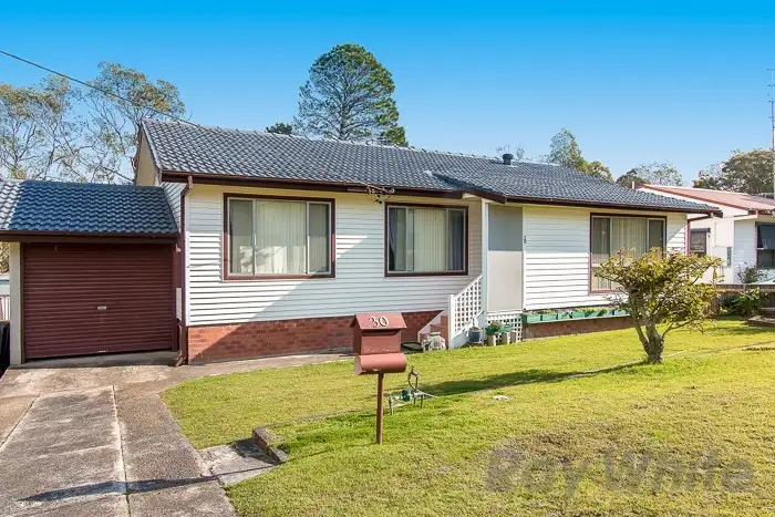 30 Laxton Crescent, Belmont North NSW 2280