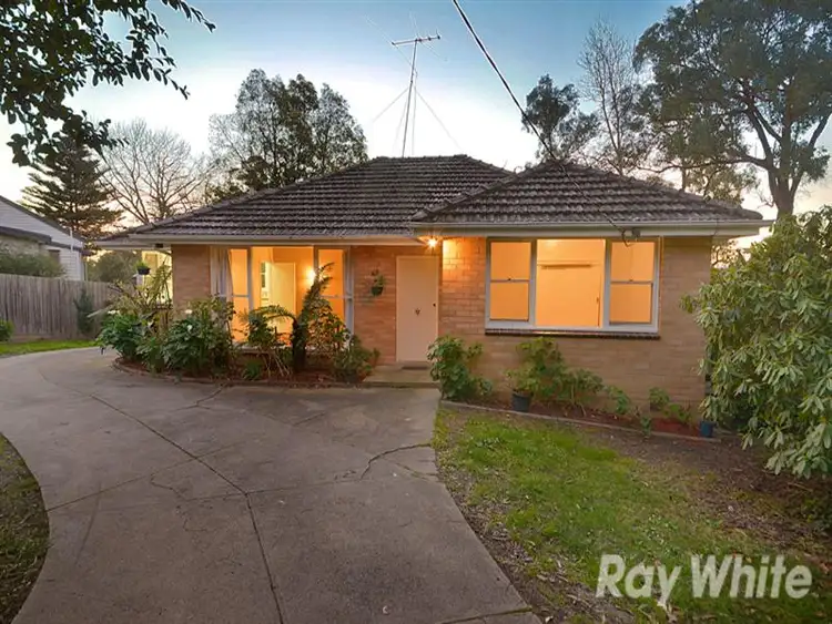 305 Forest Road, The Basin VIC 3154