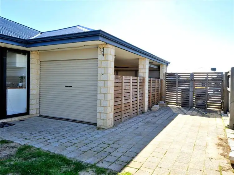 Fifth view of Homely house listing, 6 Hoyton Close, Ellenbrook WA 6069