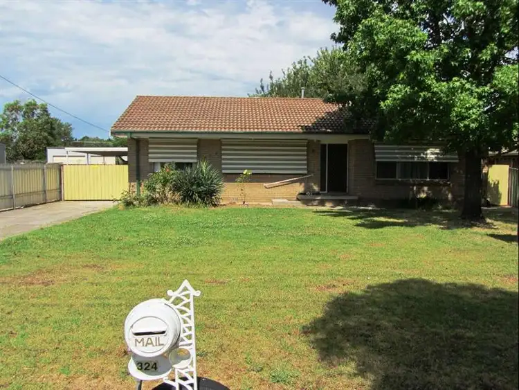 324 Sutherland Street, Lavington NSW 2641
