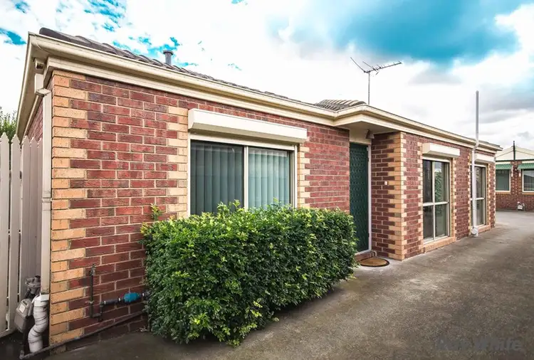 Second view of Homely unit listing, 2/20 Rooney Street, Maidstone VIC 3012