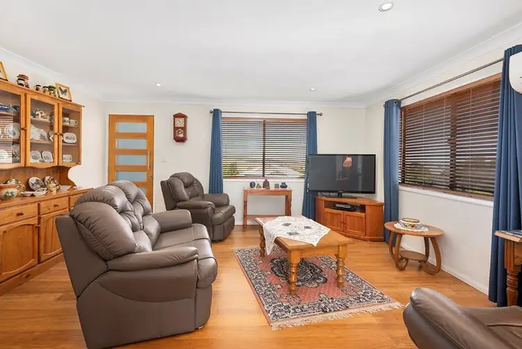Second view of Homely house listing, 7 Willow View Court, Kingsthorpe QLD 4400