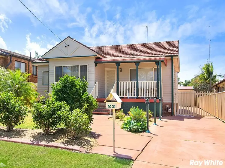 23 Michael Street, Albion Park NSW 2527