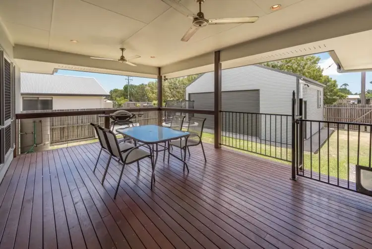 8 Foster Drive, Bundaberg North QLD 4670
