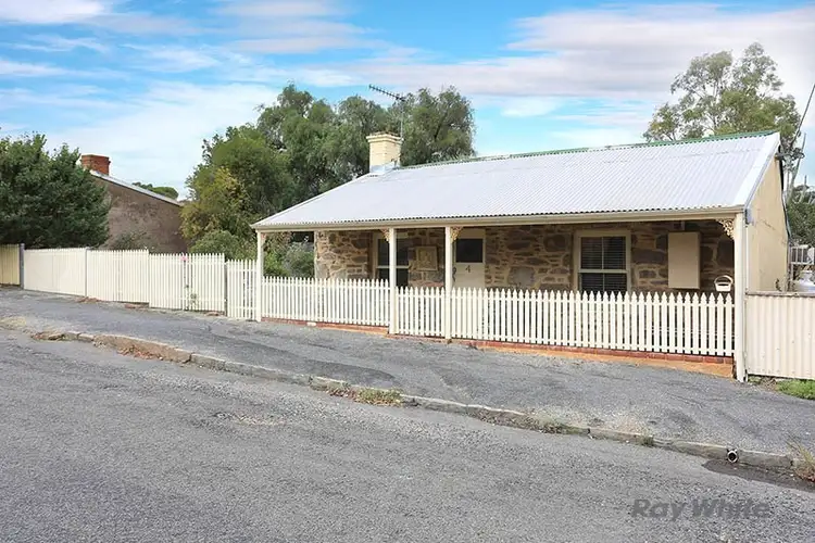 4 Bridge East Street, Burra SA 5417