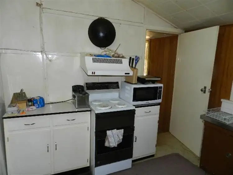 Fifth view of Homely house listing, 6 Laffer Street, Barmera SA 5345