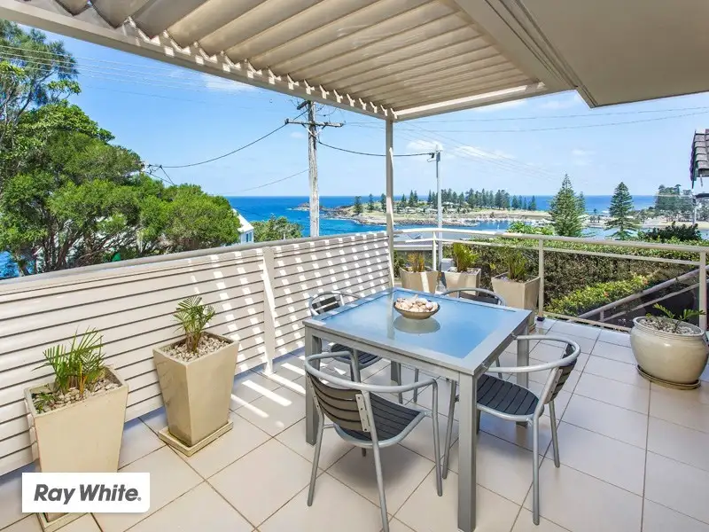 Main view of Homely townhouse listing, 1/21 Pheasant Point Drive, Kiama NSW 2533