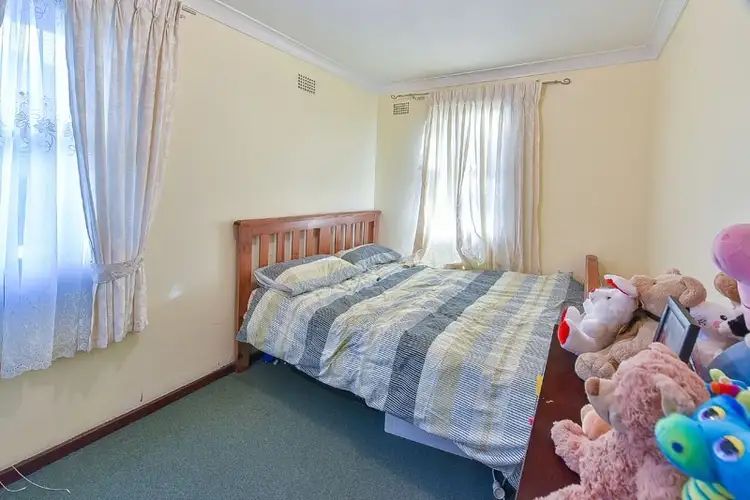 Seventh view of Homely house listing, 1 Hakea Place, Macquarie Fields NSW 2564