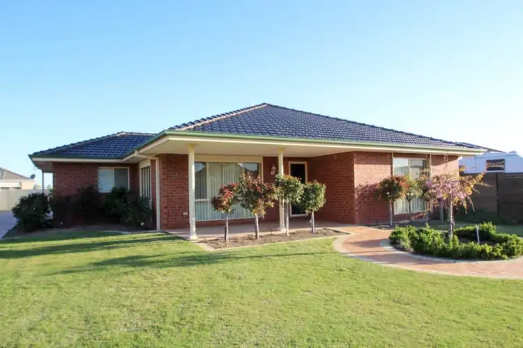 5 Bisogni Drive, Cobram VIC 3644