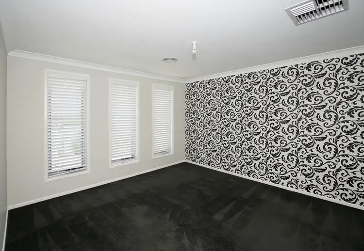 Third view of Homely house listing, 10 Tahara Crescent, Estella NSW 2650