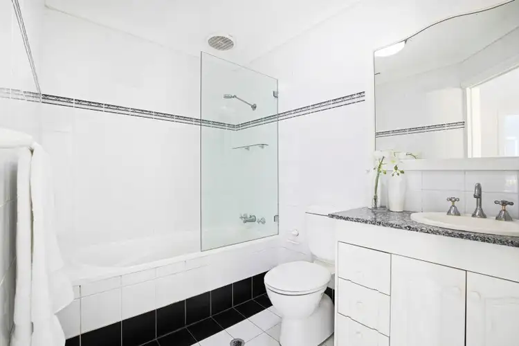 Seventh view of Homely townhouse listing, 6/55 Macpherson Street, Mosman NSW 2088