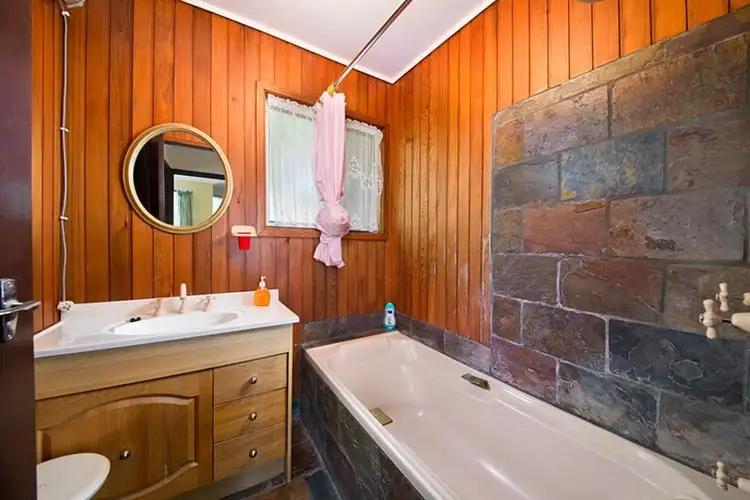 Sixth view of Homely house listing, 20 Closeburn Drive, Mount Victoria NSW 2786