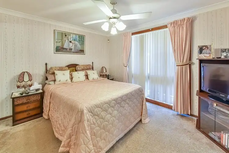 Sixth view of Homely house listing, 3 Cox Place, Ingleburn NSW 2565