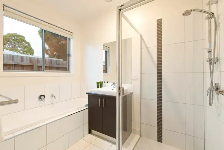 Seventh view of Homely house listing, 5 Sheehan Court, Ballarat East VIC 3350