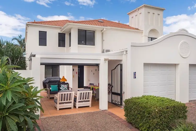 63/60 Caseys Road, Hope Island QLD 4212