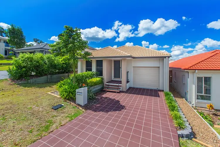 4 Everest Court, Springfield Lakes QLD 4300