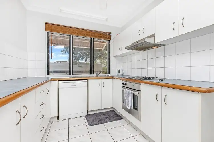 1/43-45 Woods Street, Darwin NT 800