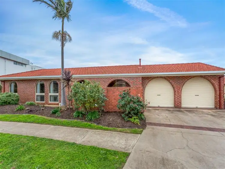 9/83 Lochside Drive, West Lakes SA 5021