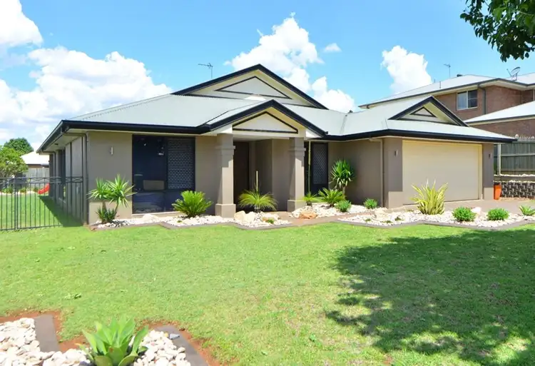 18 Scullin Street, Middle Ridge QLD 4350