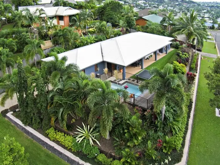 2 Jumna Close, Bentley Park QLD 4869