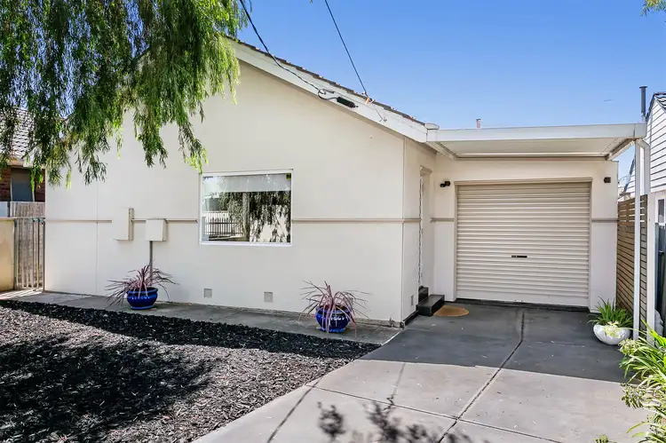 18 Medina Street, Taperoo SA 5017