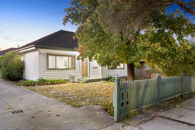 1/90 Moriah Street, Clayton VIC 3168
