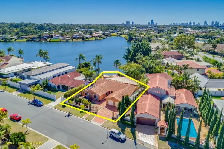 7 Cabana Boulevard, Benowa Waters QLD 4217