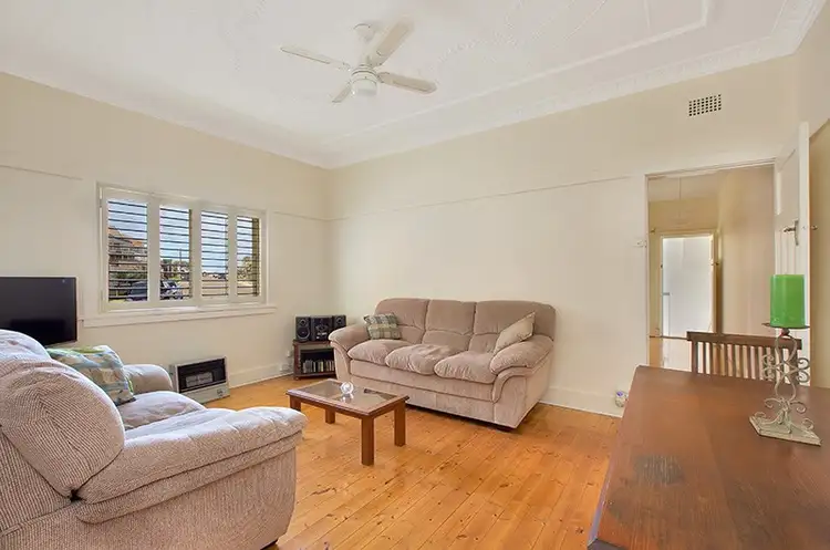 Fourth view of Homely apartment listing, 3/1 Eastbourne Avenue, Clovelly NSW 2031