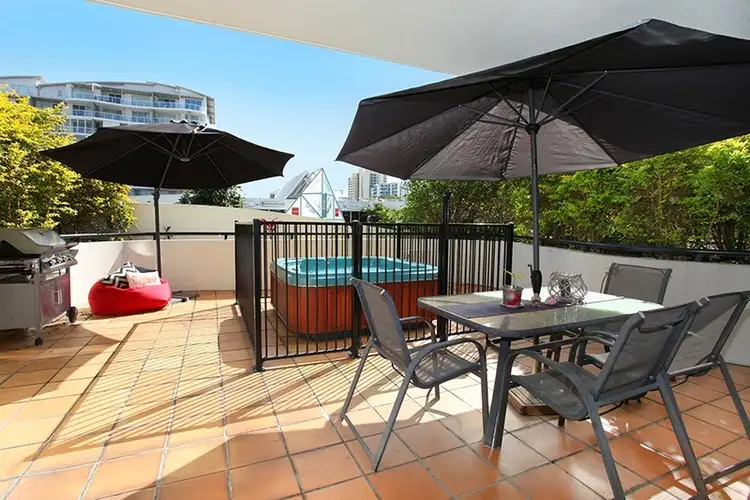 Main view of Homely unit listing, 10/17-19 Brisbane Road, Mooloolaba QLD 4557