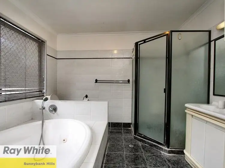 Fourth view of Homely house listing, 31 Gaillardia, Macgregor QLD 4109