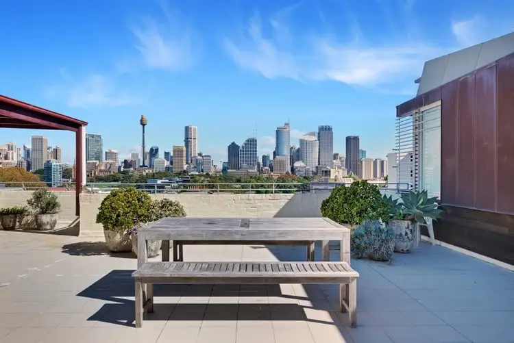 Second view of Homely apartment listing, 6/10a Challis Avenue, Potts Point NSW 2011