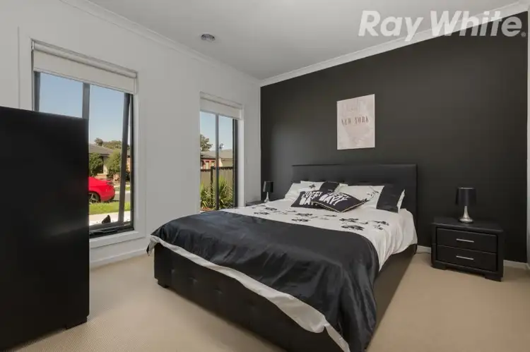 Fifth view of Homely house listing, 17 Hatfield Drive, Mernda VIC 3754