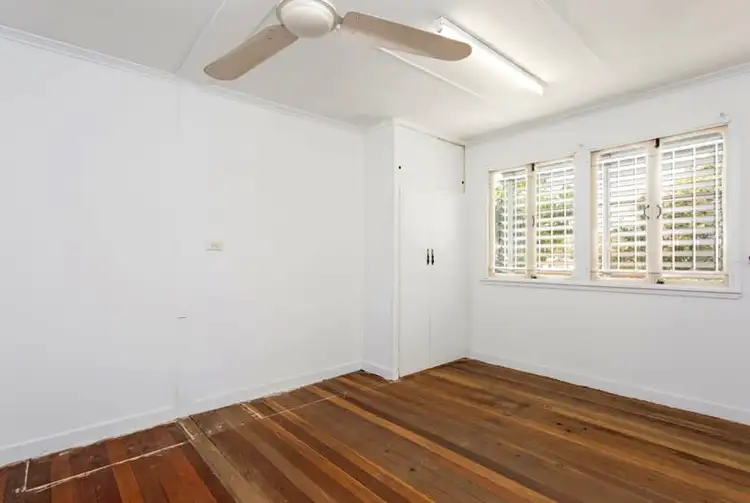 Seventh view of Homely house listing, 19 Wemvern Street, Upper Mount Gravatt QLD 4122