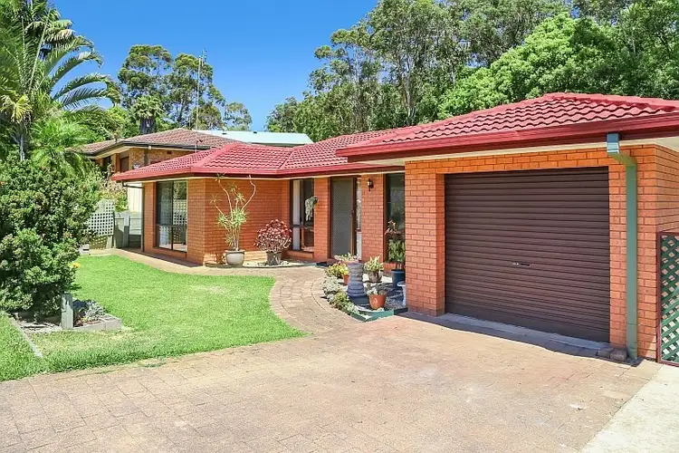 5 Verden Close, Green Point NSW 2251
