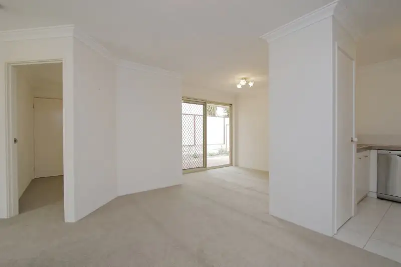 Main view of Homely house listing, 9/6 Lansing Street, Queens Park WA 6107