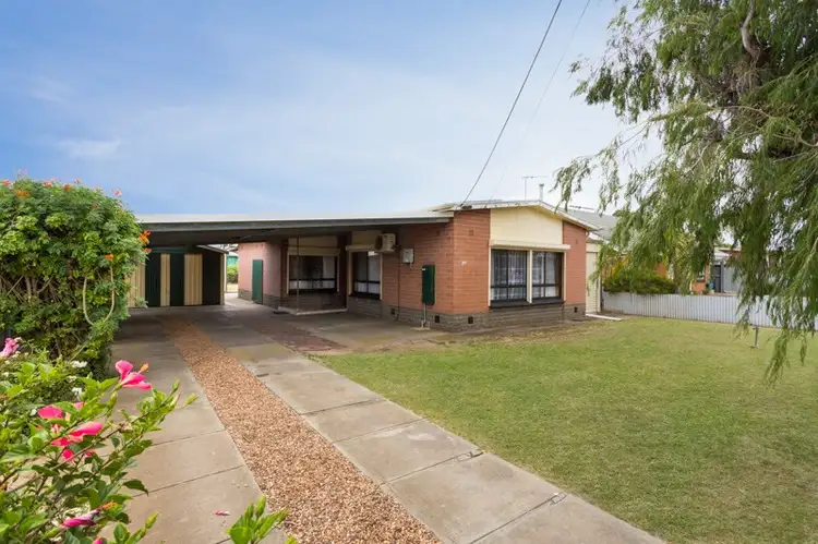 153 Strathfield Terrace, Taperoo SA 5017