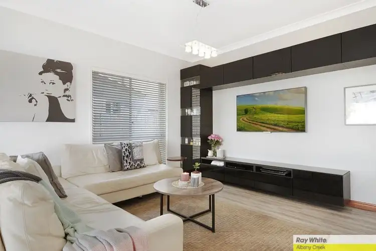 18 Melia Court, Eatons Hill QLD 4037