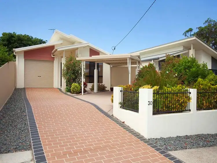 30 Wanda Road, Upper Mount Gravatt QLD 4122