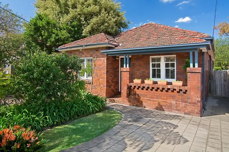 18a Macmahon Street, Willoughby NSW 2068