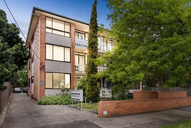 1/1447 Dandenong Road, Malvern East VIC 3145
