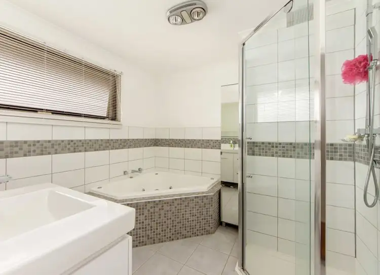 Sixth view of Homely house listing, 5 Merrimu Court, St Albans VIC 3021