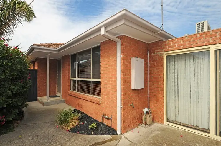 2/8 Linton Close, Chelsea Heights VIC 3196