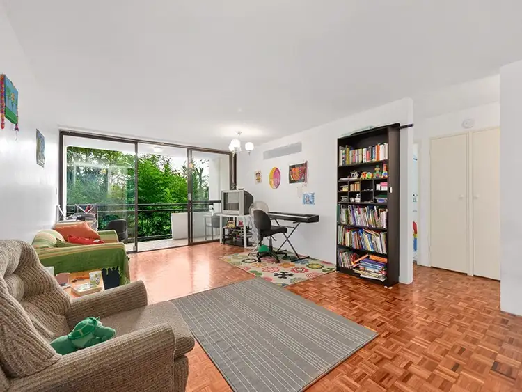 Fifth view of Homely unit listing, 4/54 Brisbane Street, St Lucia QLD 4067