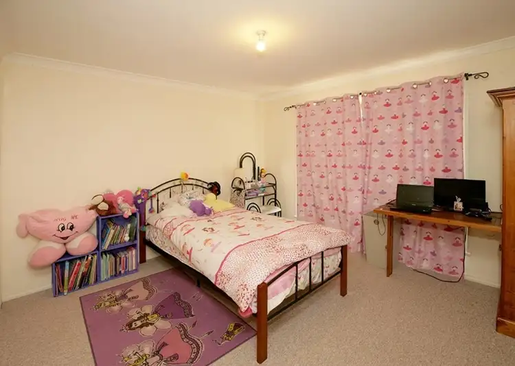 Seventh view of Homely unit listing, 2/2 Honeysuckle Place, Lake Albert NSW 2650