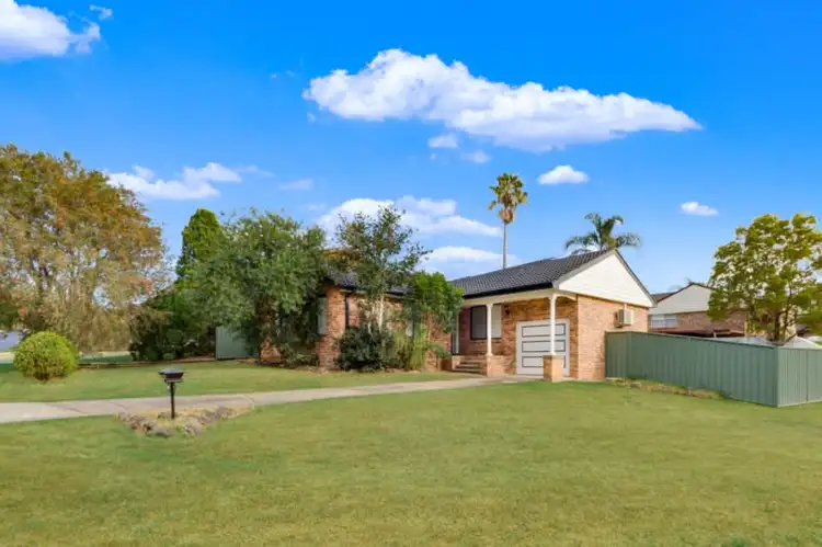 57 Trobriand Crescent, Glenfield NSW 2167